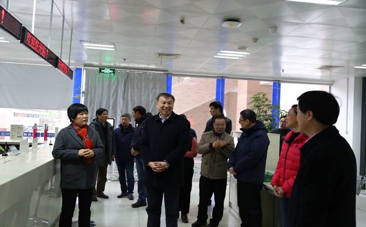 https://finance.ustc.edu.cn/_upload/article/images/d7/c7/5f3e4c934f63ba216222ab040194/1d3a628a-bcf7-45c6-a59d-b9c27028cea8.jpg